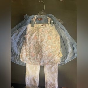 Suit 7 with blouse,jeans for girl, size 24 M